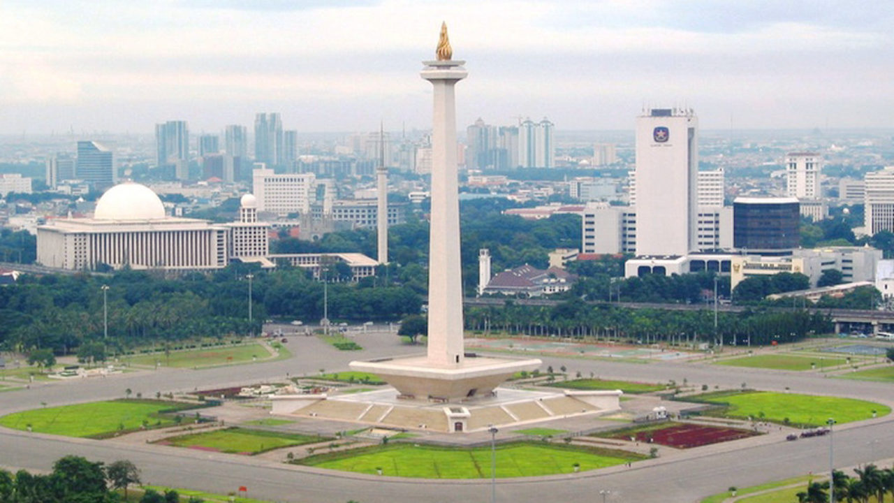 Ilustração do monumento nacional monas tower jakarta indonésia com fundo de  céu azul