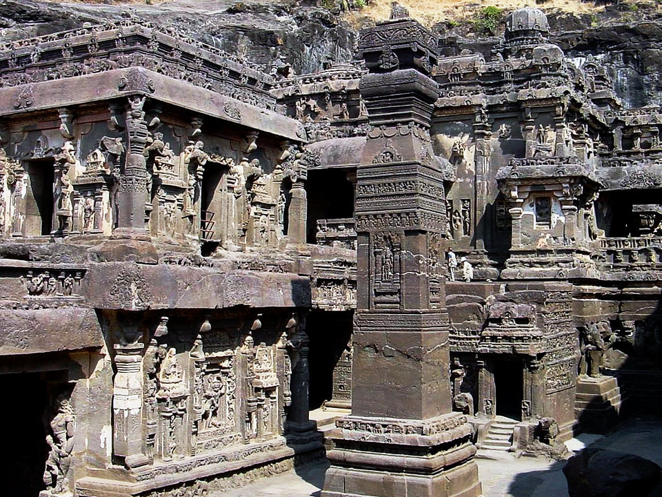 인도의 암석 절단 건축물