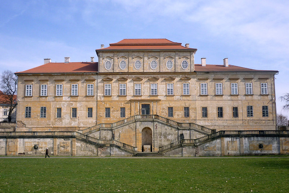 捷克古典主义建筑
