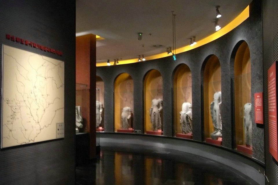 Coleção de escultura em pedra do templo Wanfo, Museu de Sichuan