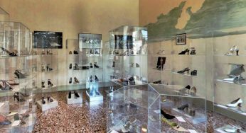 Raum von Vera Wang und Calvin Klein, Schuhmuseum der Villa Foscarini Rossi