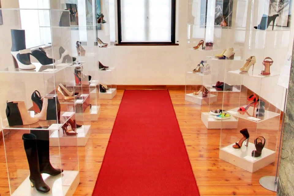 Salle de la collection Céline, Musée de la chaussure de la Villa Foscarini Rossi