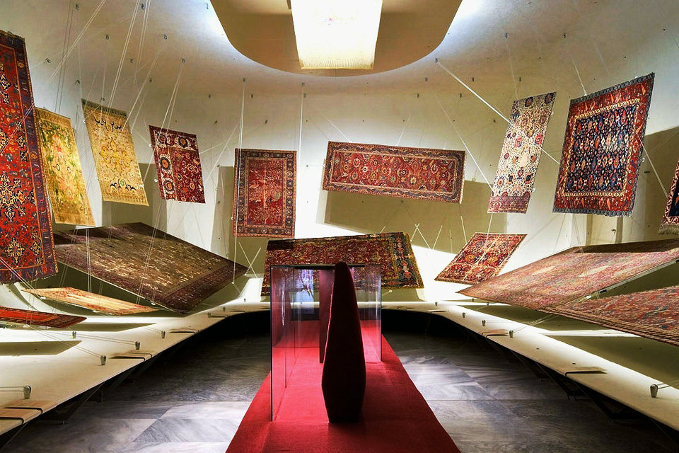 Textil-Sammlung: Fliegende Teppiche, Museum für Angewandte Kunst in Wien