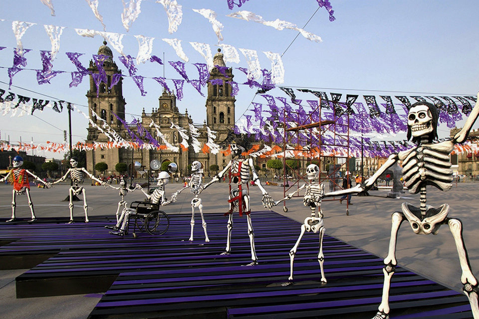Празднование дня города мертвых 2017, Сокало на площади Конституции