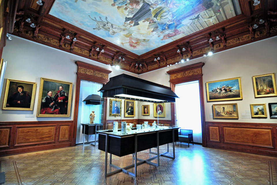 西班牙艺术收藏，拉萨罗·加尔迪亚诺博物馆