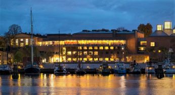 प्रारंभिक वर्षों में प्रदर्शनी की समीक्षा, आधुनिक कला के स्टॉकहोम संग्रहालय, स्वीडन