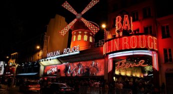 Visita guiada ao Moulin-Rouge, Paris, França