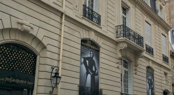 Visite guidée du musée Yves Saint Laurent à Paris, France