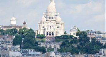 フランス、パリ18区のガイドツアー