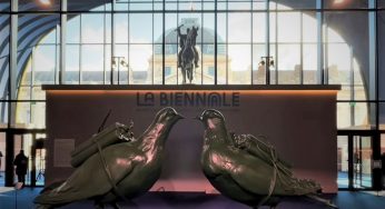 Guarda indietro alla Biennale di Parigi 2019-21, Francia