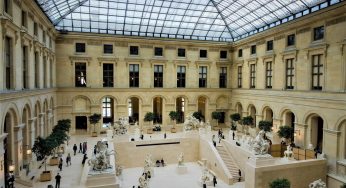 フランス、パリ、ルーブル美術館彫刻学科