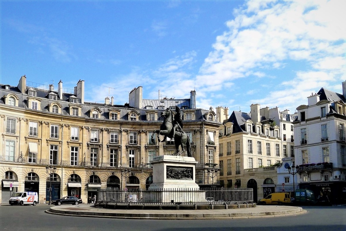 Guide Tour of the 2nd arrondissement of Paris, France